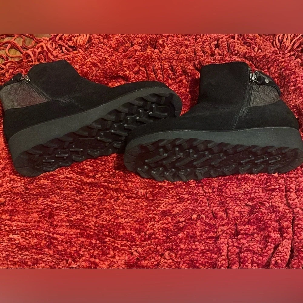 Bear paw Boots